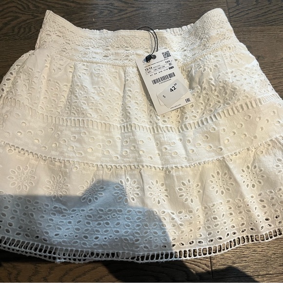 Kids Zara skirt - Picture 1 of 2